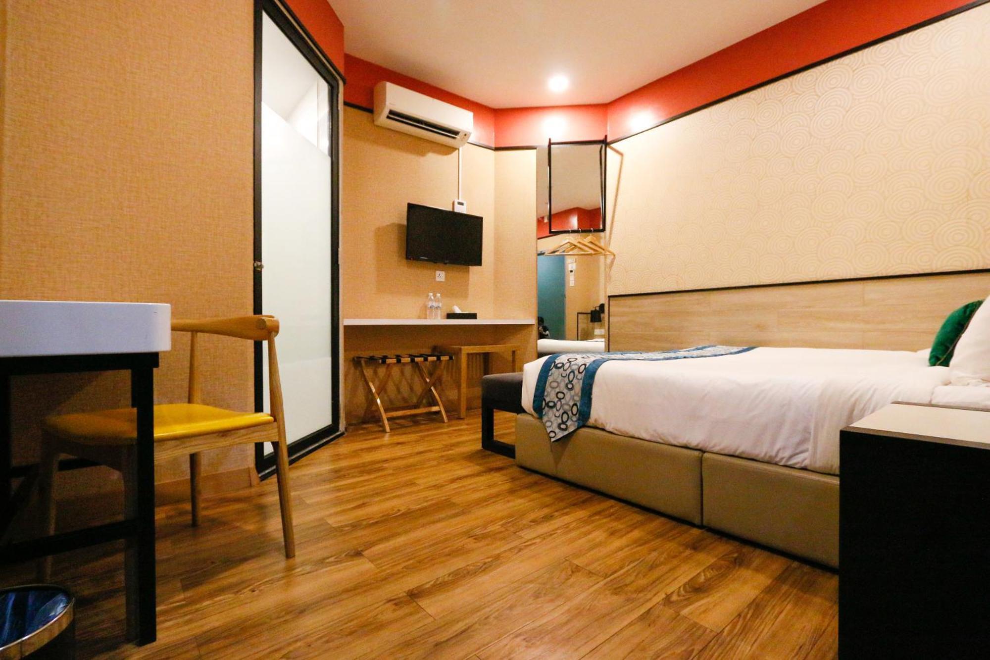 Golden Roof Hotel, Seri Iskandar Kültér fotó